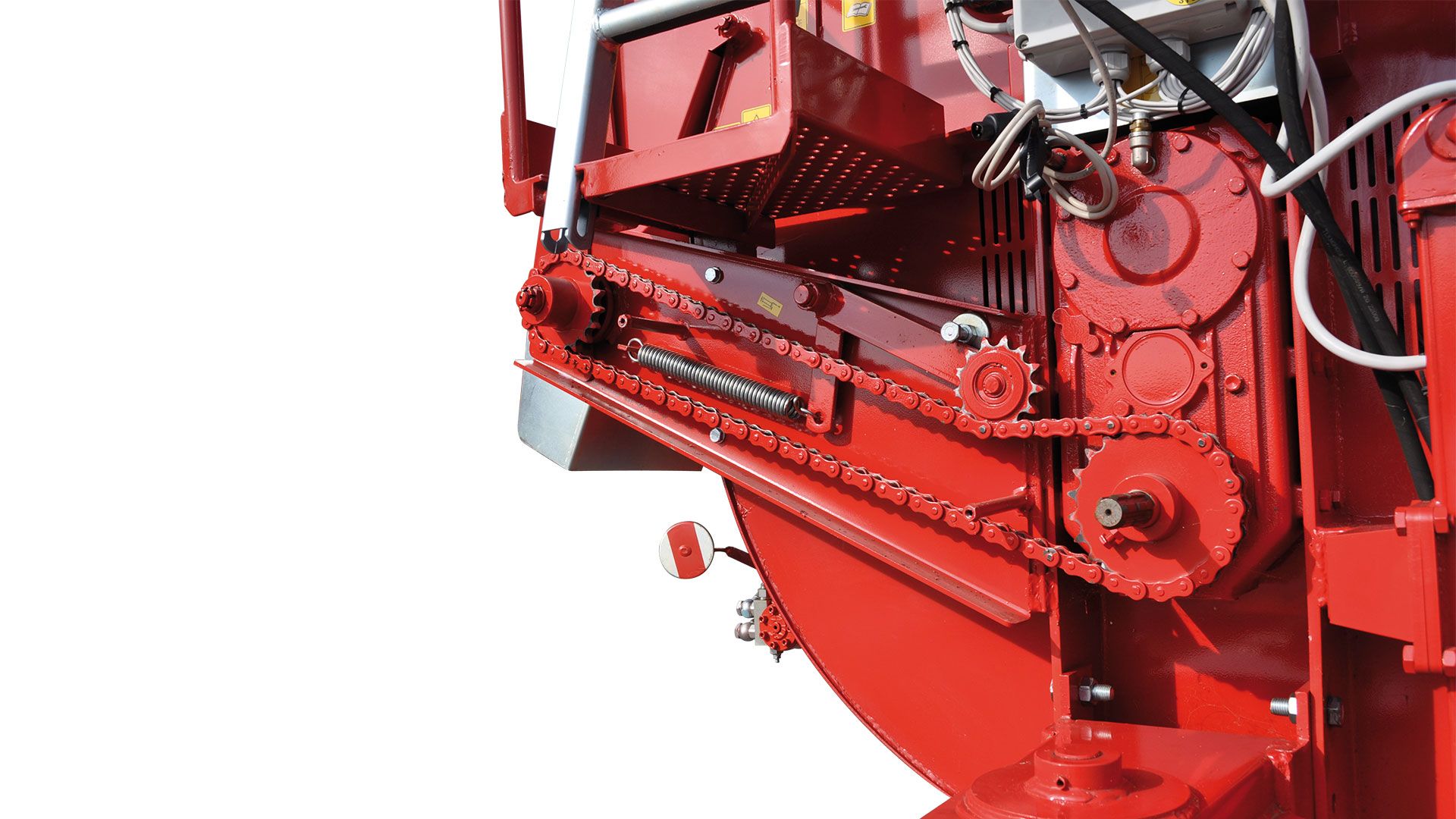 Trasmissione a catena con tensione automatica. Trasmette il 100% della Potenza.